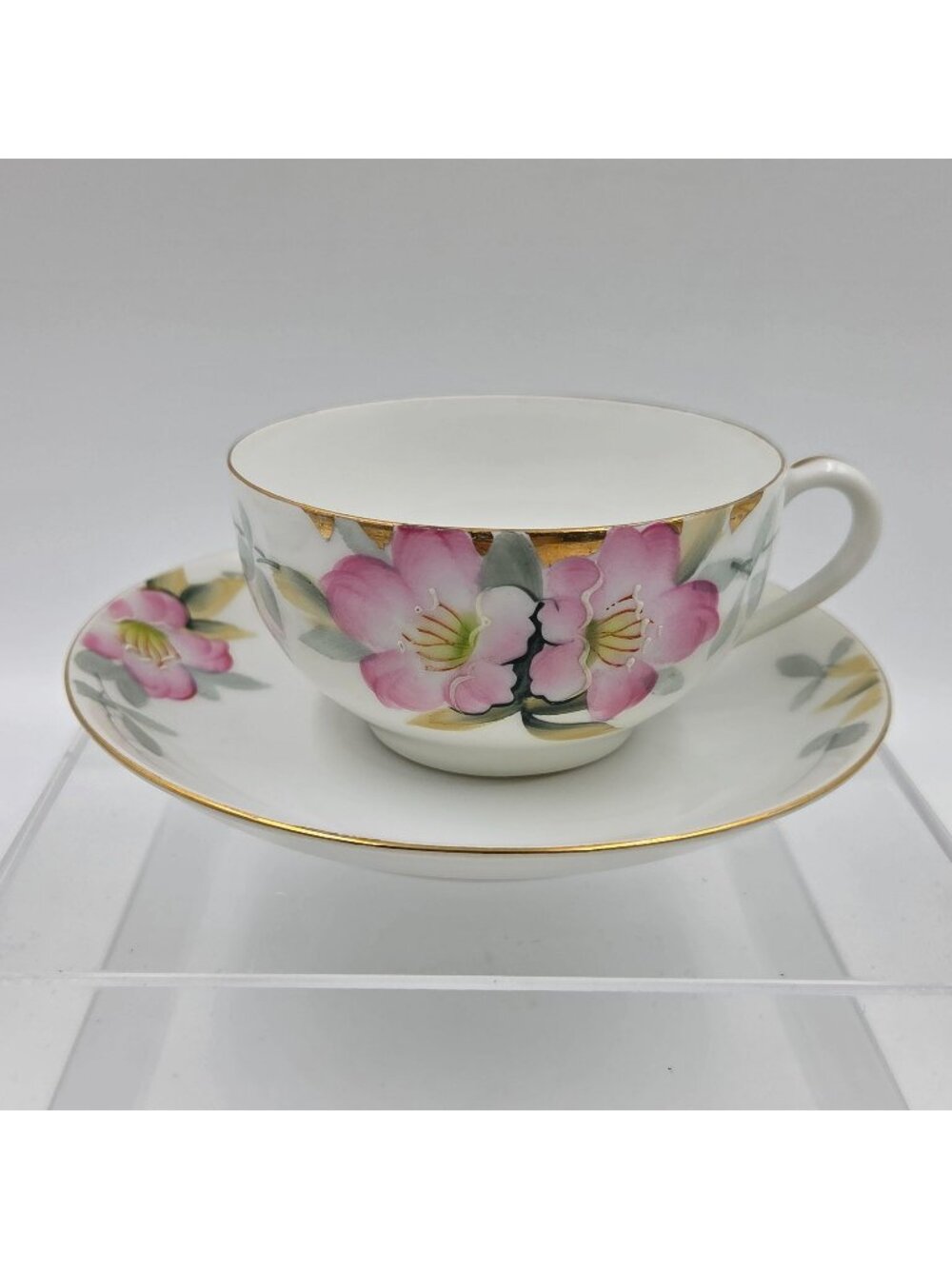 Noritake Azalea Set of 4 Flat Cup and Saucer White with Pink Azaleas Gold Trim
